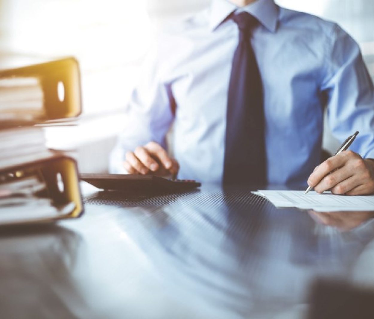 Doorgeefluik bij fraude: geen aftrek, wel afdracht